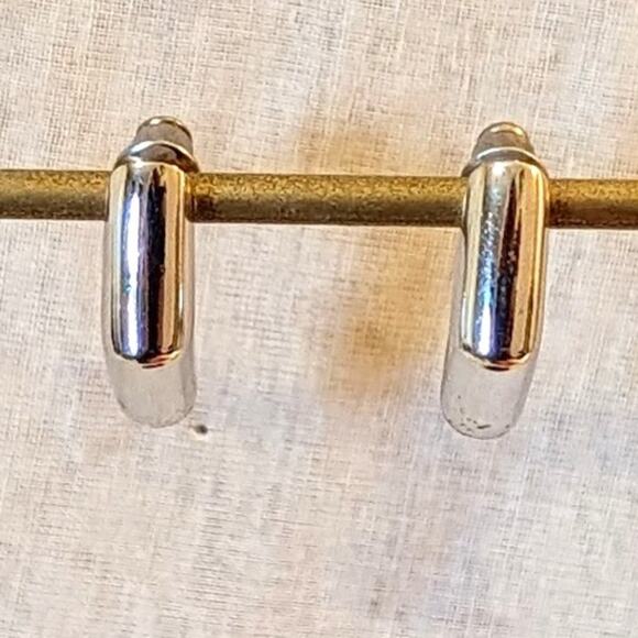 Monet Silver Tone 'Elbow' Post Earrings - Picture 1 of 5